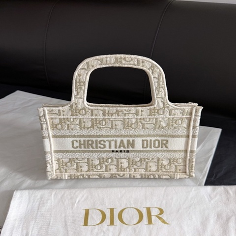 Dior迪奧 新款香檳色book tote迷你mini