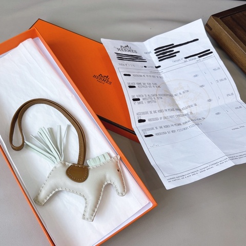 🌷帶購證！Hermes 愛馬仕 小馬Rodeo 掛飾 奶昔白拼氣泡綠