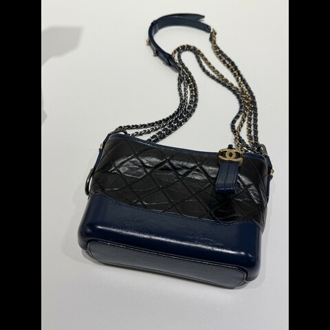 99♥️Chanel 小號流浪包 藍黑色 26開