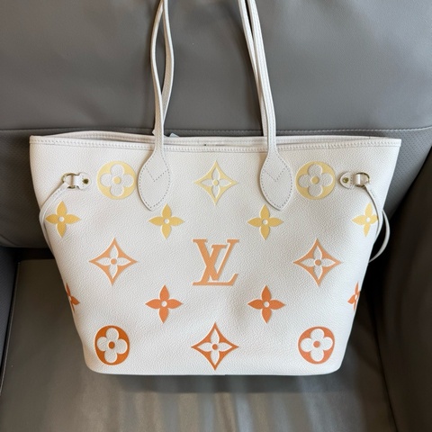 路易威登/Louis Vuitton Neverfull Monogram Empreinte 壓紋牛皮革