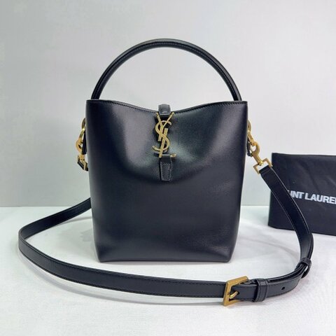 YSL Le 37亮面小牛皮水桶包