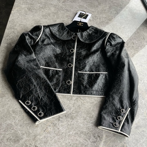 Chanel 21A油蜡皮娃娃领皮衣fr34~~