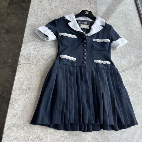 Chanel 96年中古藏蓝学院风连衣裙~~