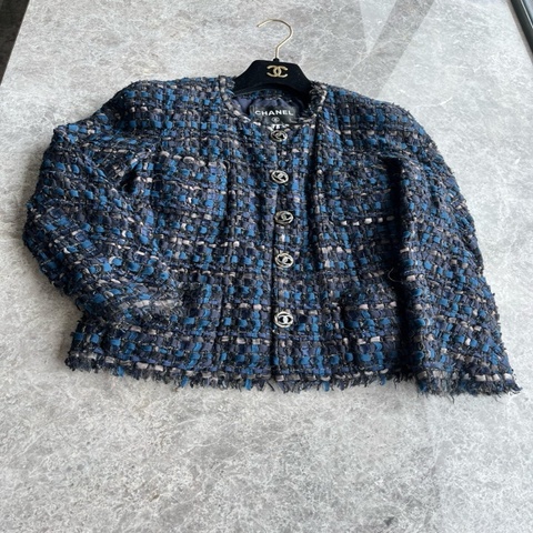 Chanel 希腊系列蓝黑色粗花呢编织外套fr34~~