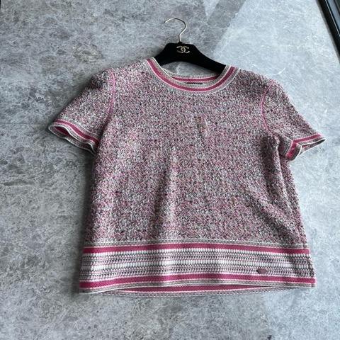 Chanel 17p粉混色针织短袖~~