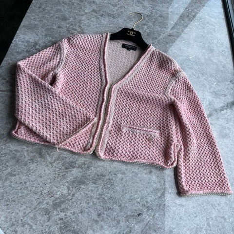 Chanel 17S粉色针织开衫fr34~~