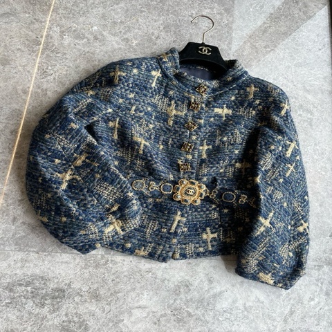 Chanel 11年拜占庭蓝金外套fr38(有腰带）~~