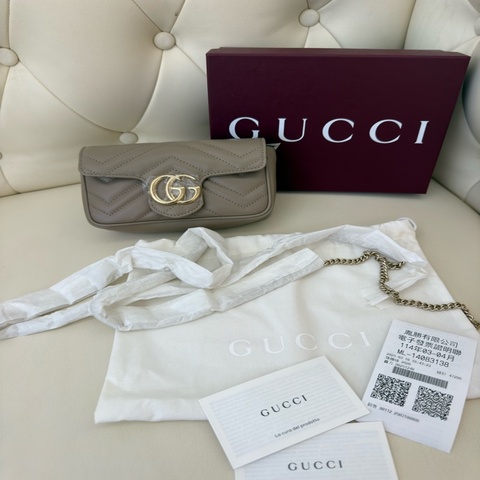 全新GUCCI粉膚色super mini Marmont亮金釦金鏈包476433
