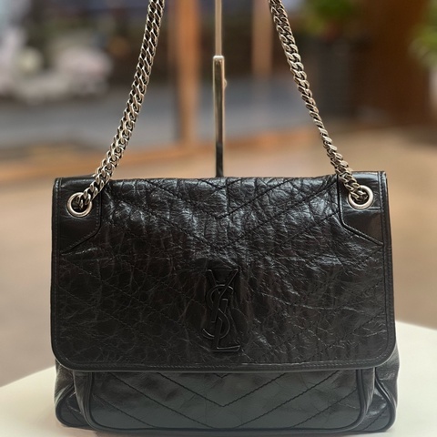 YSL聖羅蘭 niki 大號黑色油蠟牛皮 新款D扣