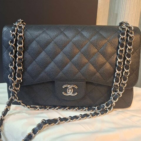 二手9.9新CHANEL Classic Flap（CF30）黑色銀釦荔枝牛皮肩背包