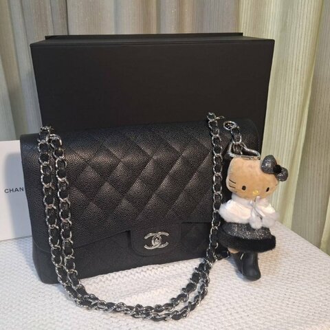 二手9.9新CHANEL Classic Flap（CF30）黑色銀釦荔枝牛皮肩背包