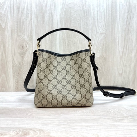 GUCCI 🤍原花Emblem手提側背水桶包 815118