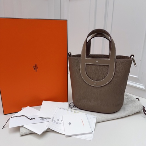 全新全套HERMES 愛馬仕 In the Loop 18 大象灰銀扣 豬鼻子菜籃子TC皮，簡簡單單