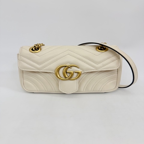 Gucci 白牛皮marmont 斜背包