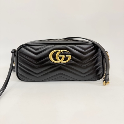 Gucci 黑牛皮 marmont 相機包