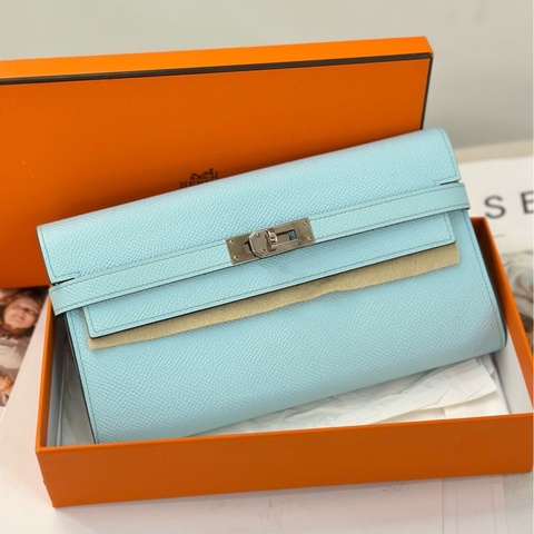 HERMES 愛馬仕kelly錢包  尺寸：20*11  Epsom  微風藍銀扣