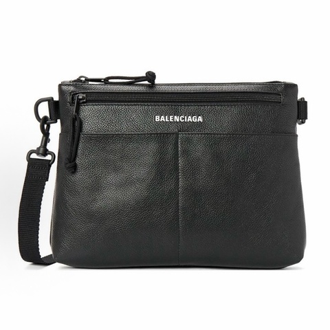 🖤999新 Balenciaga 巴黎世家黑色牛皮挎包 男女同款 尺寸26x20x4
