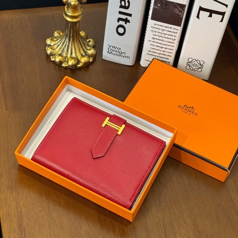 HERMES C刻 紅金扣BEARN短夾