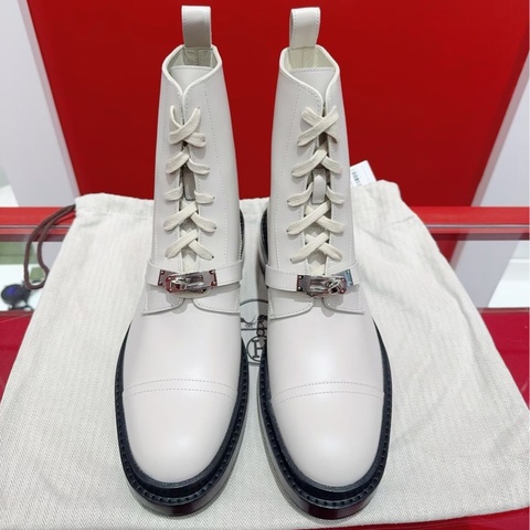 🖤Hermes愛馬仕kelly小牛皮白色短靴 尺碼 37.5碼