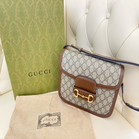 極新GUCCI Horsebit 1955 medium shoulder bag咖啡色1955系列中號斜背包602204