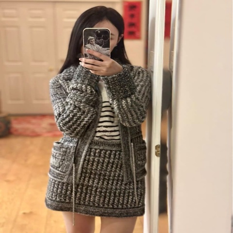 Chanel香奈兒正品針織半裙，專櫃入，穿一次，內側洗標在的，38碼