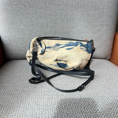 LOEWE羅意威扎染小象限定 乞丐牛仔扎染包 小象限定