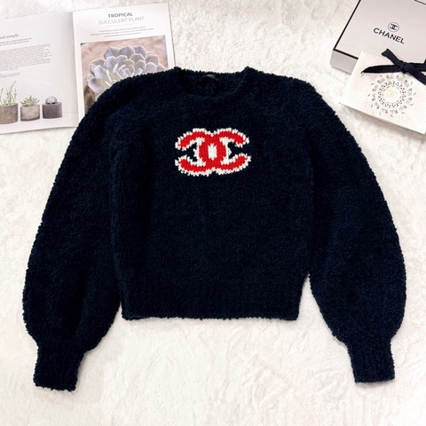 CHANEL 19K 深藍色紅雙C毛絨毛衣