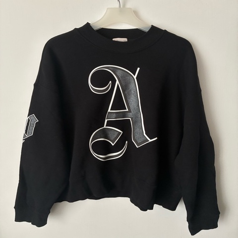 Moncler黑色A字上衣M