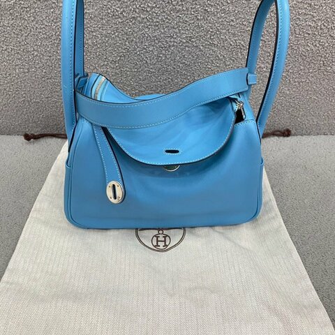 【特殊配色】愛馬仕 Hermès Lindy 26 琳迪 3P馬卡龍藍內拼竹子綠 Swift皮 銀扣｜D刻 98新