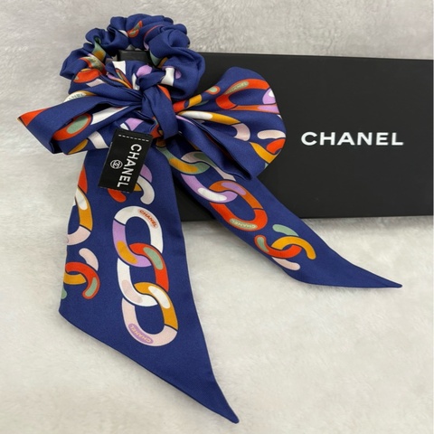 CHANEL 經典彩色鏈條絲巾髮圈