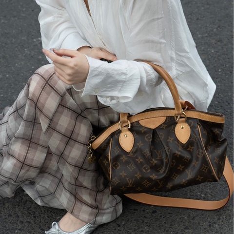 LV 路易威登 原花 Monogram Tivoli PM 水餃包 手提包 肩背包 M40143