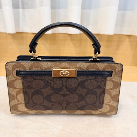 coach  mini  Lane拚色經典C字(手提斜背肩背3用包)