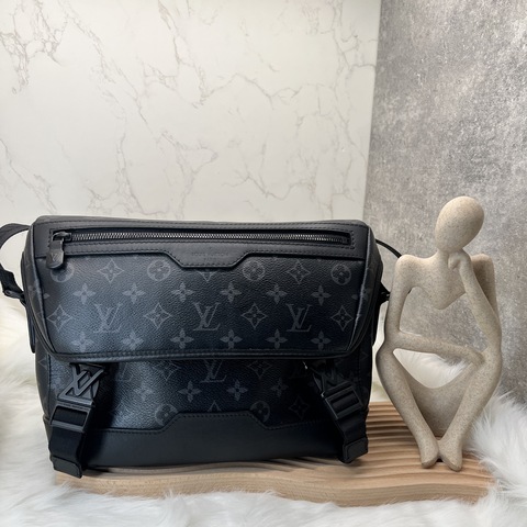 香緹國際精品 LV M12517 Messenger Voyager PM 郵差包 1273