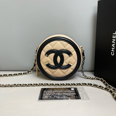 Chanel香奈兒 奶茶色荔枝紋雙C圓餅包