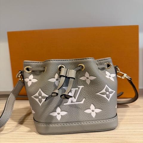 LV 水桶包 大象灰