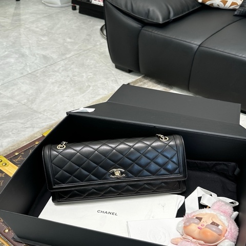 Chanel香奈兒 黑金鍊條包 經典菱格紋無卡