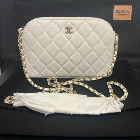 香奈儿 CHANEL24b 贝壳斜挎包 白金 荔枝皮 芯片款 小巧可爱 成色不错 好价