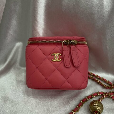 【人氣款】香奈兒 Chanel Mini 小金球盒子包 粉色 羊皮 金扣