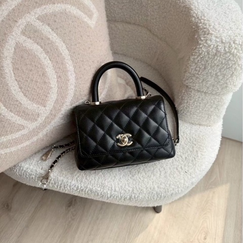 Chanel mini coco handle 黑手柄淡金釦