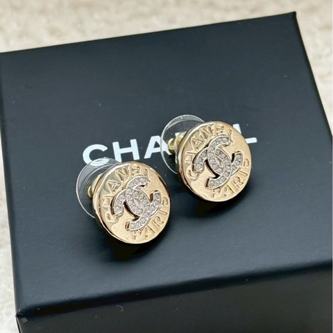Chanel 金幣圓圓耳環