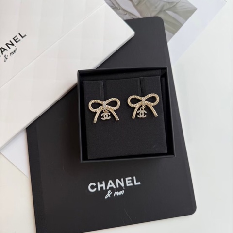 chanel 蝴蝶結耳環