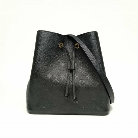 LV路易威登 NÉONOÉ水桶包中号黑色牛皮革金扣芯片肩背包