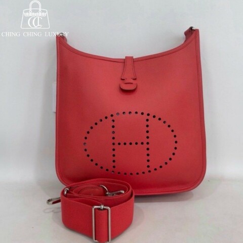 🌈Hermes♥️Evelyne 29♥️紅色銀扣♥️99.5新閑置🌈Epsom皮🌟evelyne29🌟evelyne🌟愛馬仕🌟