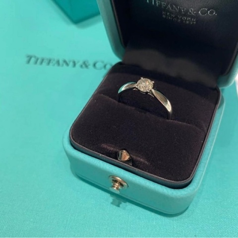 Tiffany & Co. 0.34CT鑽戒