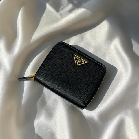 莉亞精品♡PRADA 對開外零錢袋短夾 二手