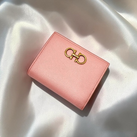 莉亞精品♡Ferragamo 對開短夾粉 二手