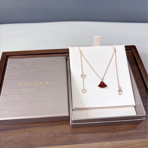 Bvlgari 寶格麗 DIVAS’ DREAM系列 紅玉髓扇子項鍊 18k玫瑰金