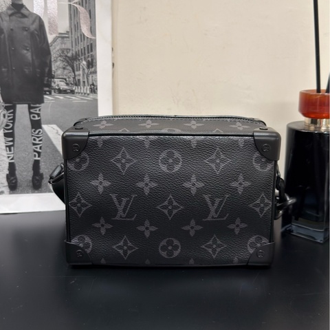 Lv 路易威登/Louis Vuitton 黑武士 黑色老花盒子包 单肩斜挎包 芯片款