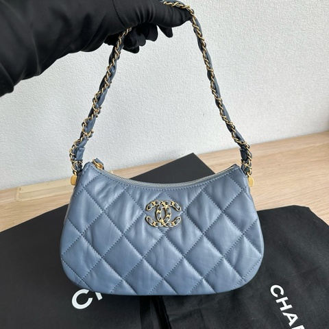 Chanel 香奈兒 23K Hobo大號腋下包 霧霾藍