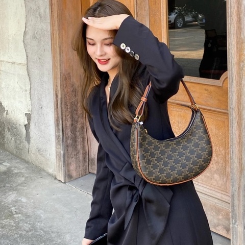 CELINE 98新 老花凱旋門豌豆包  尺寸25*17